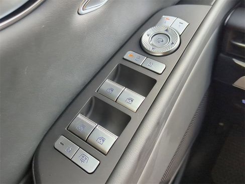 New 2025 Genesis G80 2.5T Sport Prestige image 25