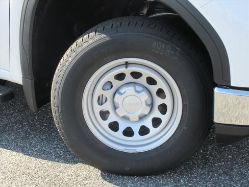 New 2026 GMC Sierra 1500 Pro w/ Pro Value Package image 8