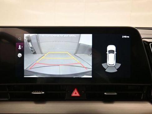 Used 2025 Kia Sportage EX FWD image 19