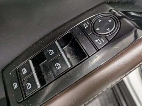 Certified 2022 MAZDA CX-30 AWD 2.5 S w/ Premium Package image 9