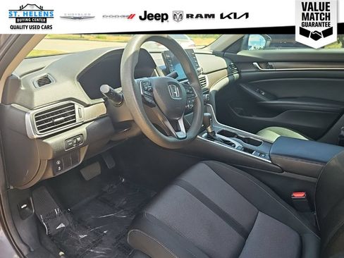 Used 2018 Honda Accord EX image 12