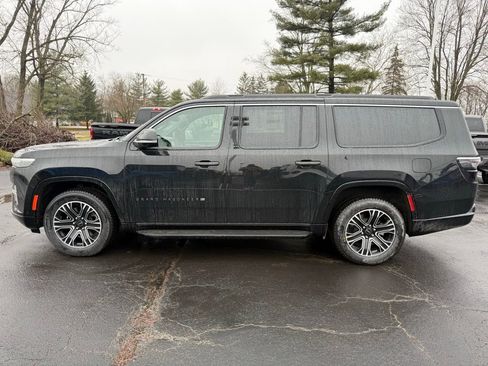 New 2026 Jeep Grand Wagoneer L 4WD w/ Premium Group I image 6