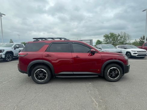 Used 2024 Nissan Pathfinder Rock Creek image 9