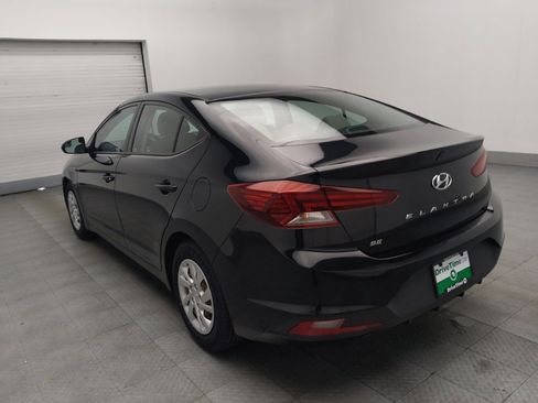 Used 2019 Hyundai Elantra SE image 5