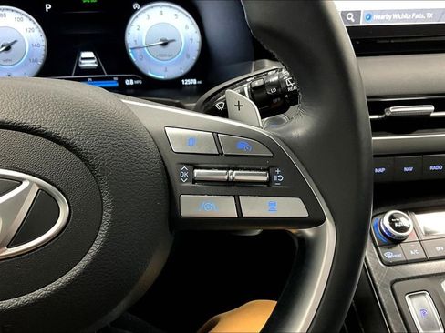 Used 2024 Hyundai Palisade Limited image 24