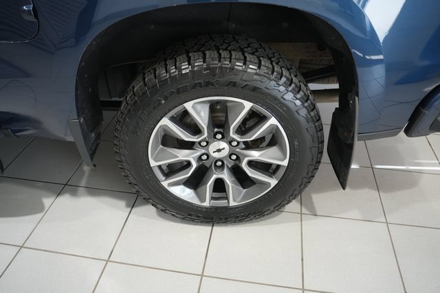 Used 2020 Chevrolet Silverado 1500 RST AWD/4WD image 10