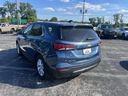 Used 2024 Chevrolet Equinox LT w/ LPO, Floor Liner Package FWD image 5