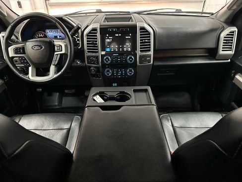Used 2016 Ford F150 Lariat AWD/4WD image 23
