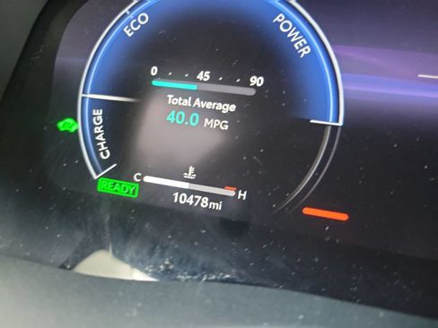 Used 2025 Toyota Camry XLE FWD image 27