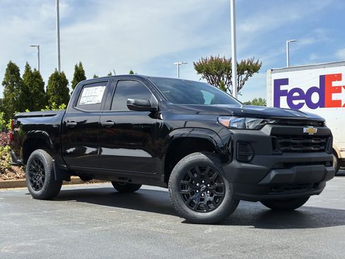 New 2026 Chevrolet Colorado W/T AWD/4WD image 2