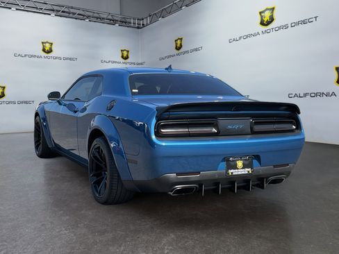 Used 2022 Dodge Challenger R/T Scat Pack RWD image 7