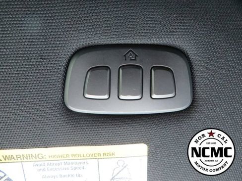Used 2020 Ford F350 Platinum w/ FX4 Off-Road Package AWD/4WD image 31