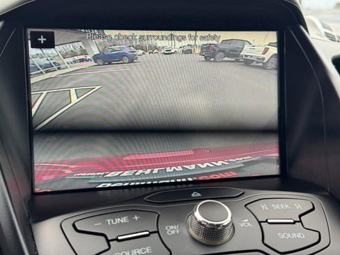 Used 2016 Ford Escape SE w/ Equipment Group 201A image 23