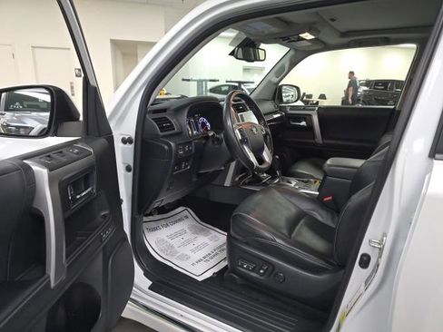 Certified 2024 Toyota 4Runner Limited AWD/4WD image 14
