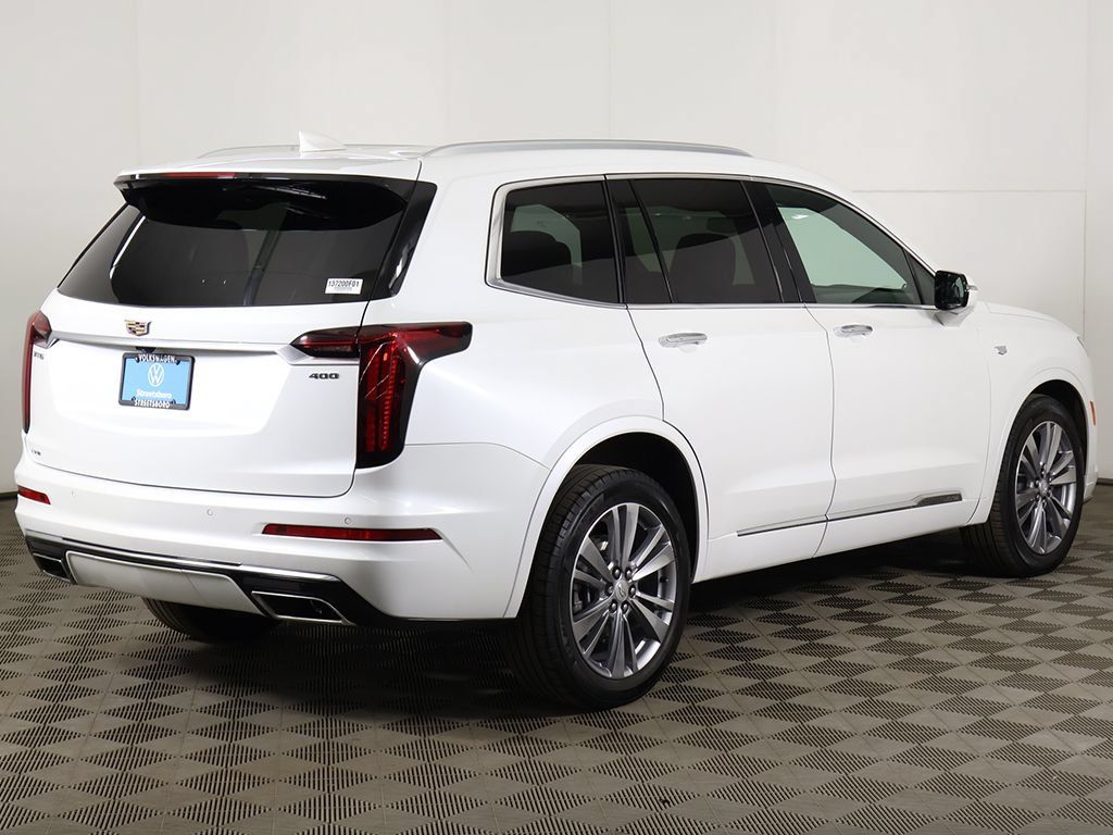 Used 2023 Cadillac XT6 Premium Luxury AWD/4WD image 15