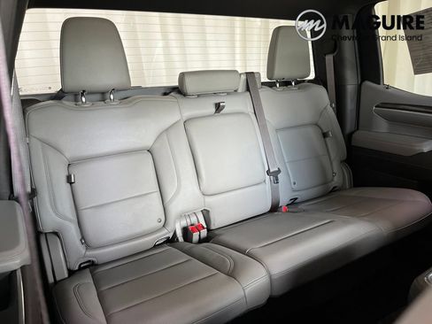 Used 2022 Chevrolet Silverado 1500 LTZ AWD/4WD image 31