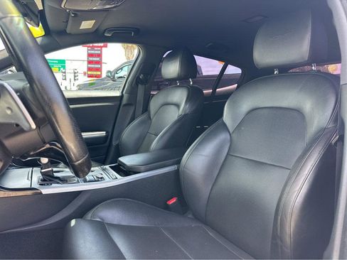 Used 2018 Kia Stinger GT RWD image 7