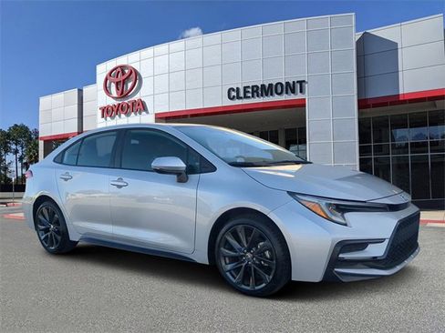 Certified 2023 Toyota Corolla SE image 1