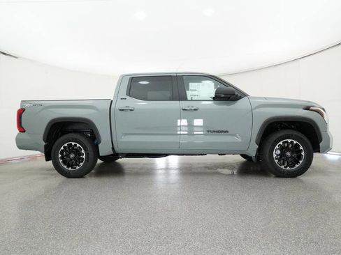 New 2026 Toyota Tundra SR5 image 42