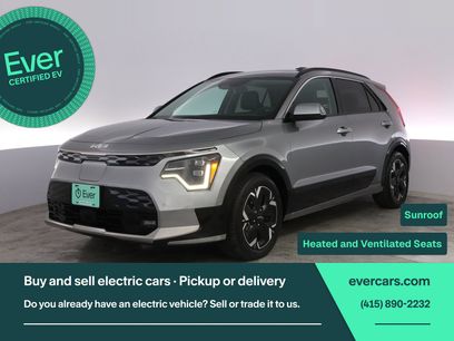 Used 2023 Kia Niro Wave