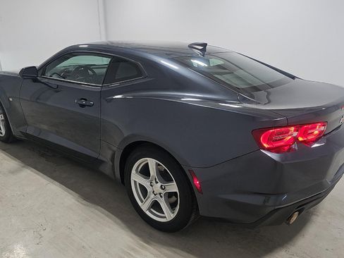 Used 2023 Chevrolet Camaro LT RWD image 7