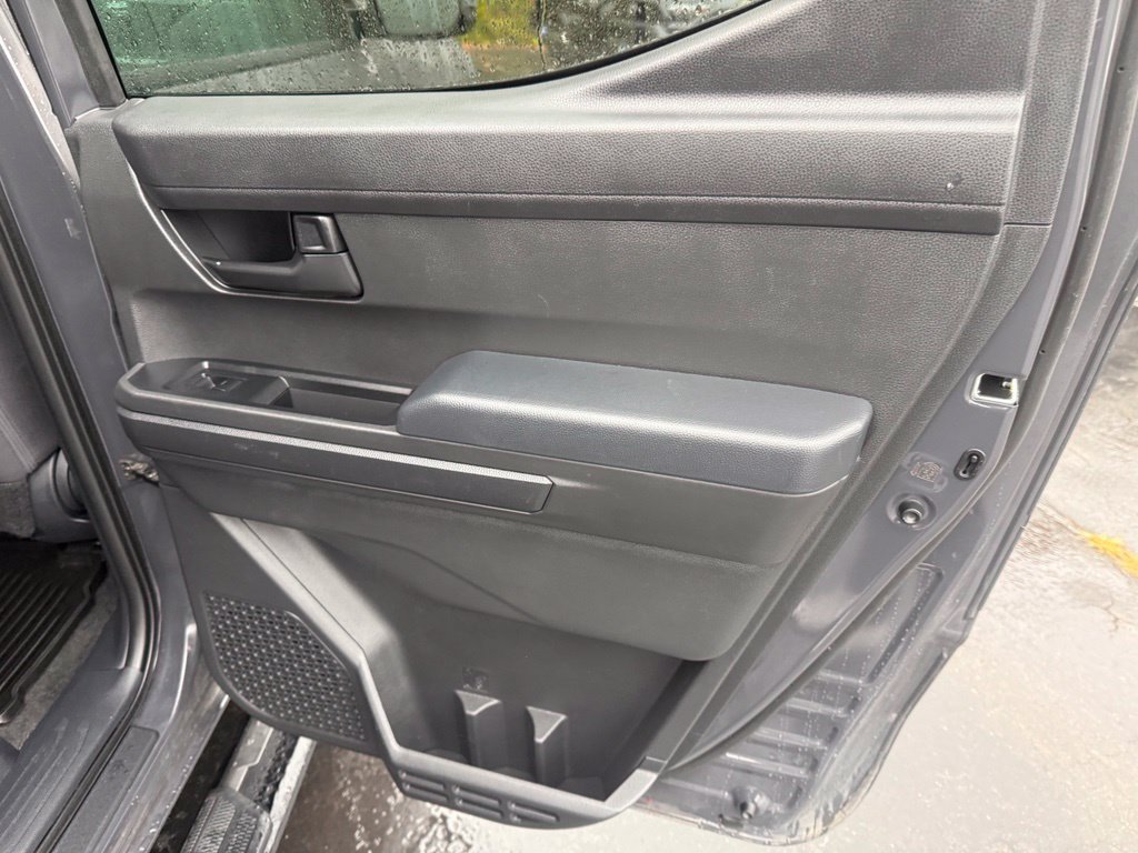 Used 2024 Toyota Tacoma SR5 AWD/4WD image 16