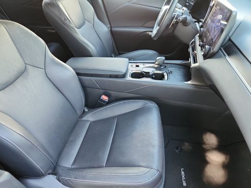 Used 2023 Lexus RX 350 w/ Cold Area Package AWD/4WD image 16