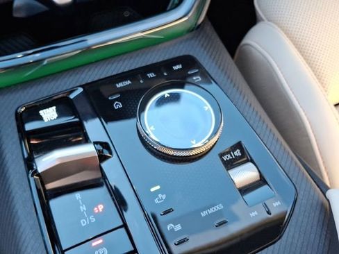 Certified 2025 BMW X3 xDrive30i w/ Convenience Package image 17