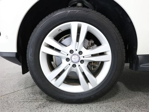 Used 2012 Mercedes-Benz ML 350 4MATIC image 5