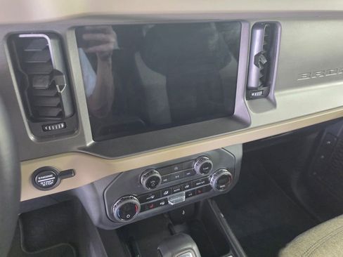 Used 2025 Ford Bronco Big Bend AWD/4WD image 18