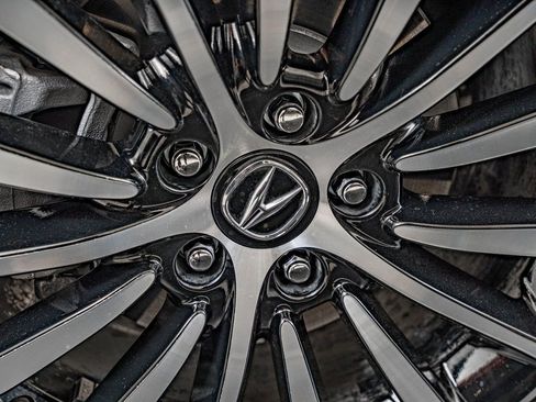 Certified 2025 Acura RDX SH-AWD w/ Advance Package image 8