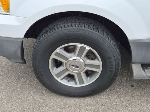 Used 2006 Ford Expedition XLS AWD/4WD image 11
