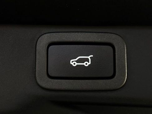 Certified 2019 Land Rover Range Rover Sport HSE Dynamic image 18