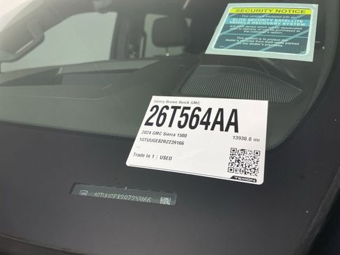 Used 2024 GMC Sierra 1500 Denali w/ Technology Package image 33