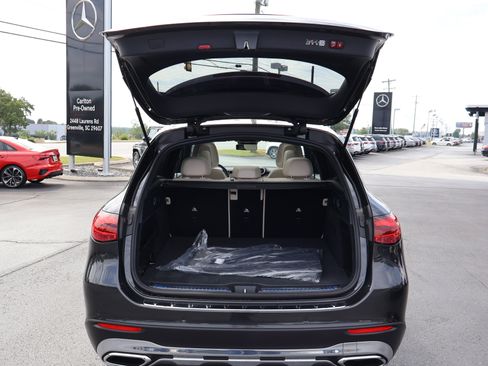 Used 2026 Mercedes-Benz GLC 300 4MATIC image 21