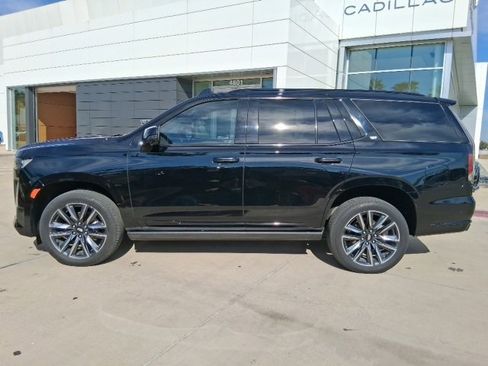 Used 2023 Cadillac Escalade Sport w/ Touring Package image 3