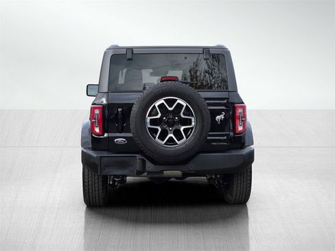 Used 2024 Ford Bronco Outer Banks image 5