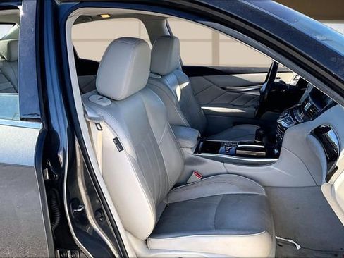 Used 2015 INFINITI Q70 3.7 w/ Deluxe Touring Package image 7