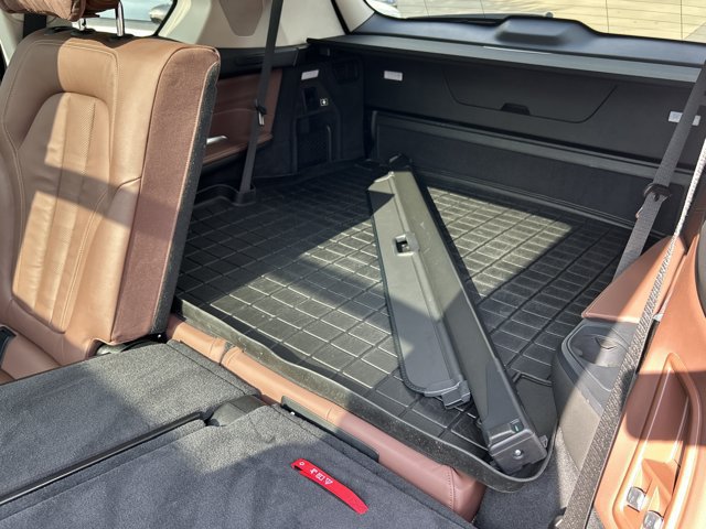 Used 2020 BMW X7 xDrive40i w/ Premium Package AWD/4WD image 20