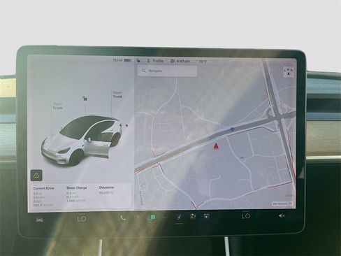 Used 2021 Tesla Model Y Performance image 13