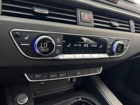 Used 2019 Audi A4 2.0T Premium FWD image 22