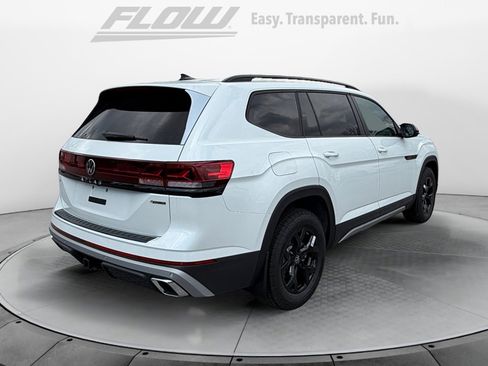 New 2026 Volkswagen Atlas Peak Edition AWD/4WD image 7