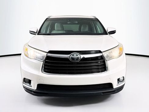 Used 2015 Toyota Highlander Limited image 2