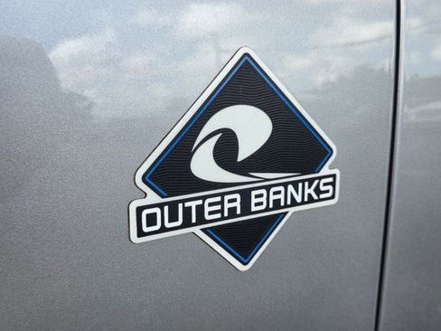Used 2021 Ford Bronco Outer Banks AWD/4WD image 18