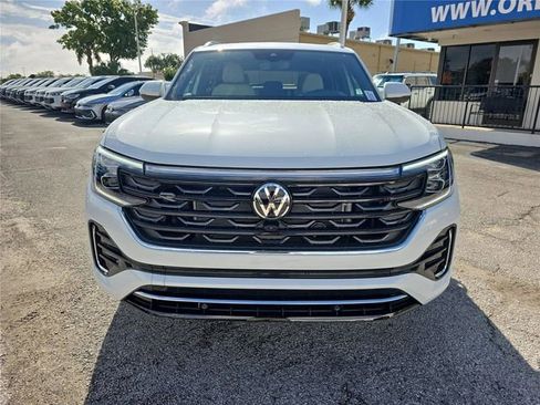 New 2026 Volkswagen Atlas Cross Sport SEL Premium R-Line image 2