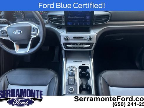 Used 2022 Ford Explorer XLT w/ Equipment Group 202A AWD/4WD image 16
