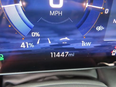 Used 2025 Chevrolet Blazer EV RS AWD/4WD image 22