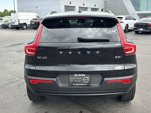 Certified 2023 Volvo XC40 B5 Plus w/ Driver Assist Package AWD/4WD image 30