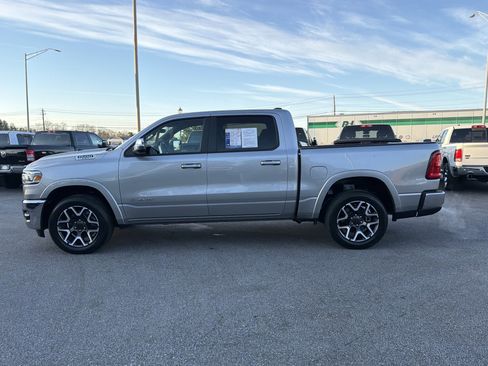 Used 2025 RAM 1500 Laramie image 9