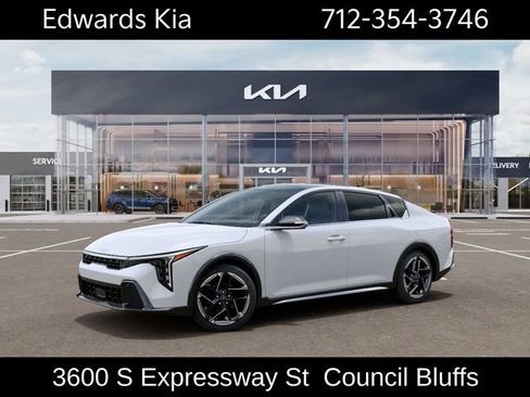 New 2026 Kia K4 GT-Line Turbo FWD image 3
